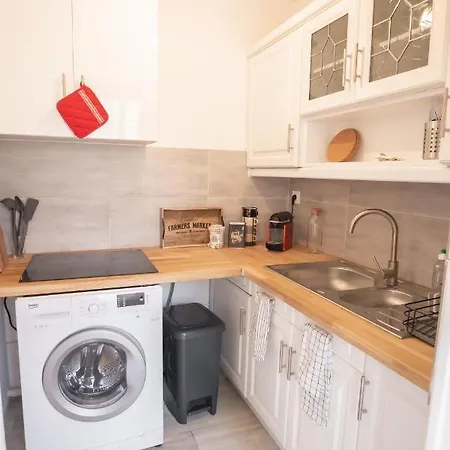 Appartement Hypercentre 17 Rue De La Faiencerie *